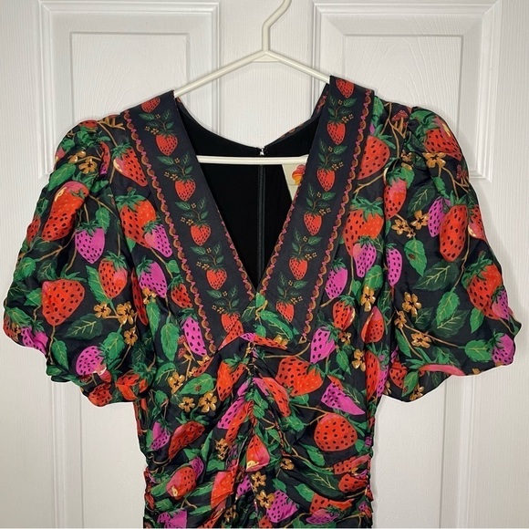 FARM Rio NWT Lady Strawberry Ruched Puff Sleeve Mini Dress Medium - Picture 5 of 12